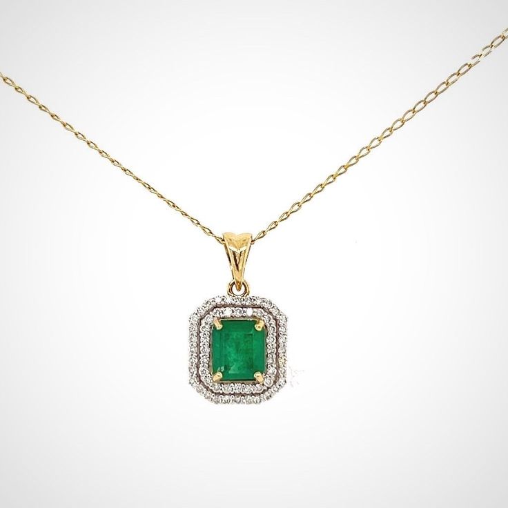 Trinity Emerald Pendant